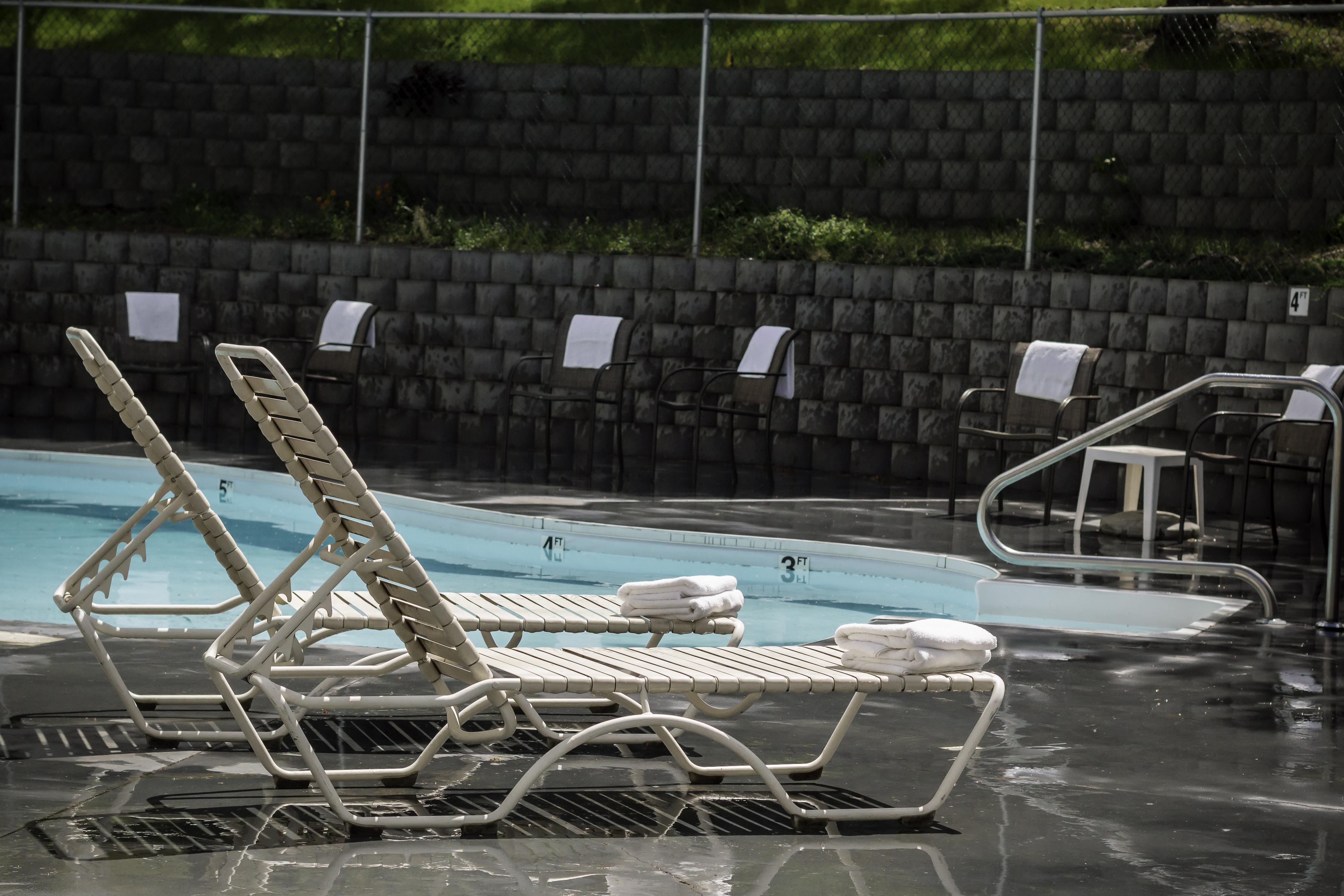 Quality Inn Kamloops Bagian luar foto