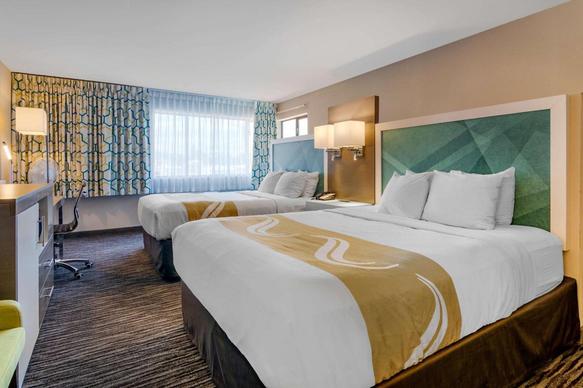 Quality Inn Kamloops Bagian luar foto